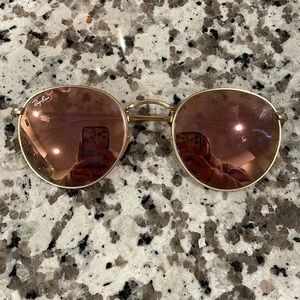 Round pink ray bans